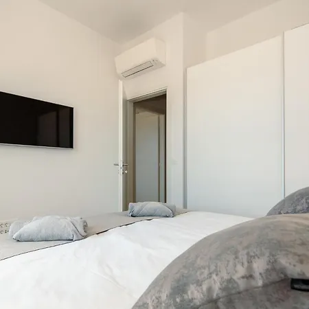 Pr Premium 아파트